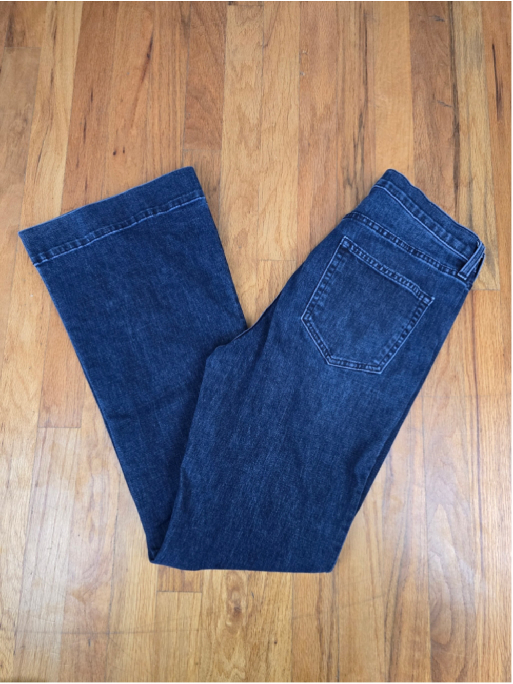 Women's Gap Flare Jeans Size 8 Blue